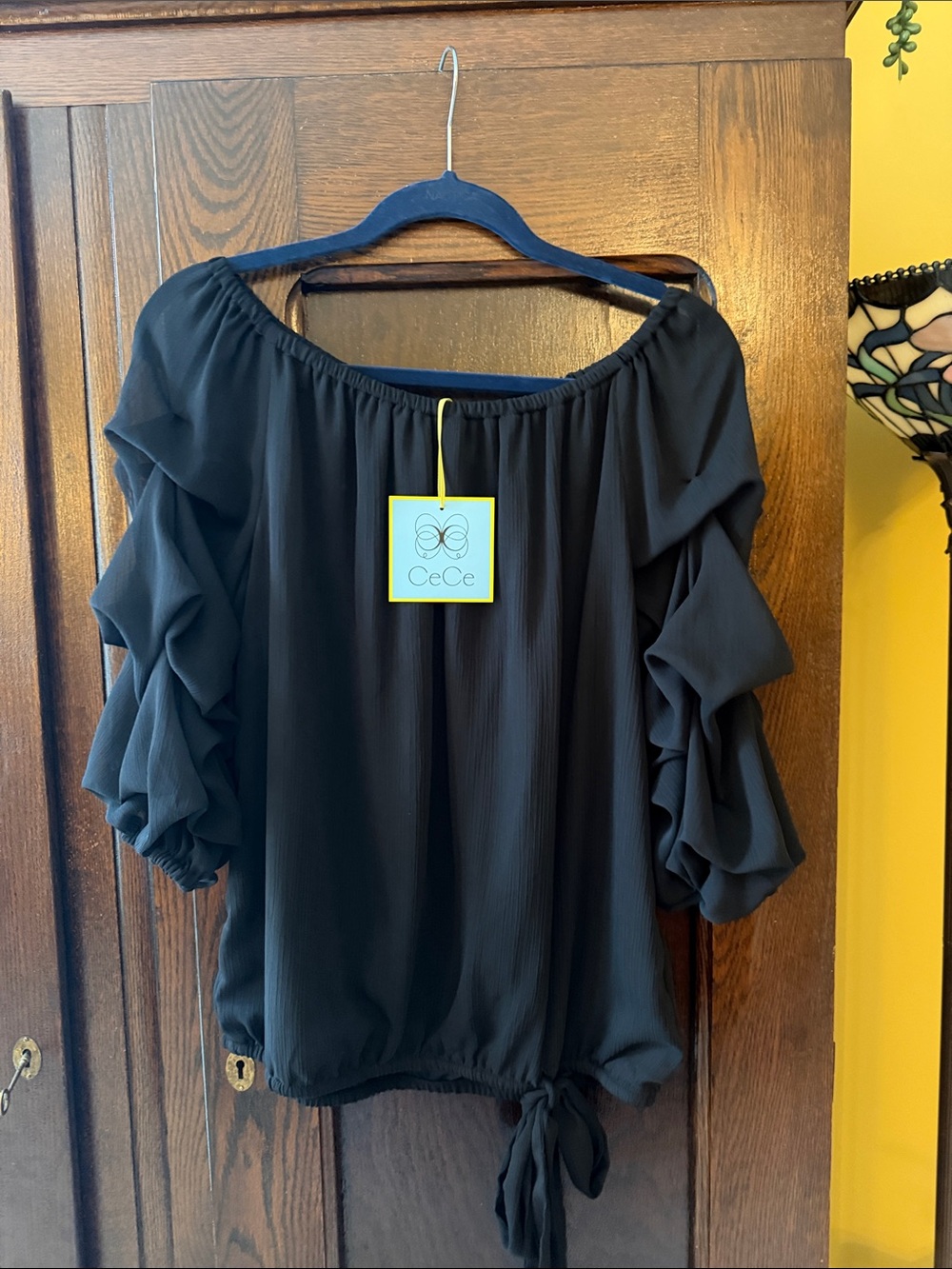 CeCe Black Off-the-Shoulder Ruffle Sleeve Blouse